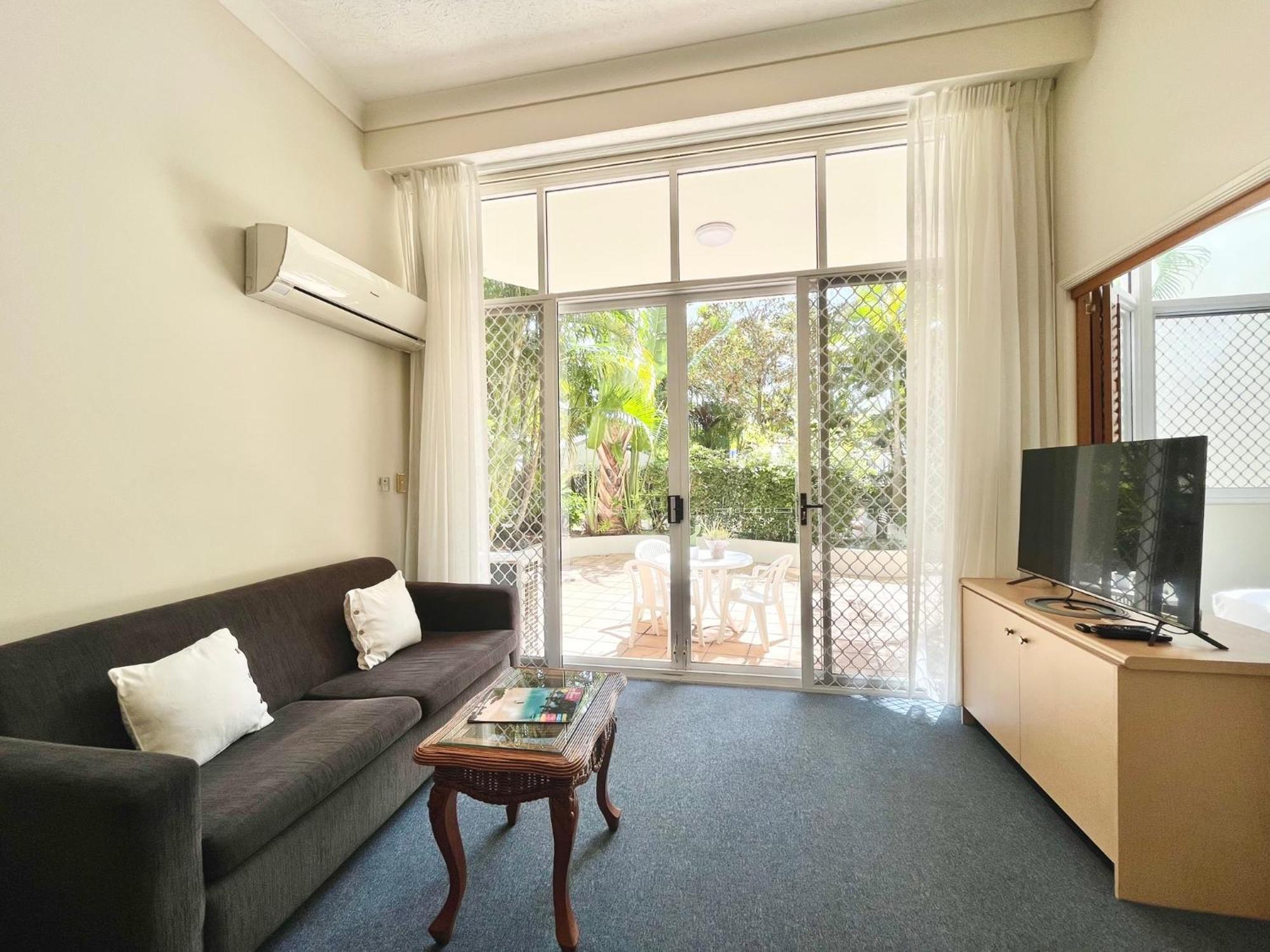 Surf Parade Resort Гоулд Коуст Екстериор снимка