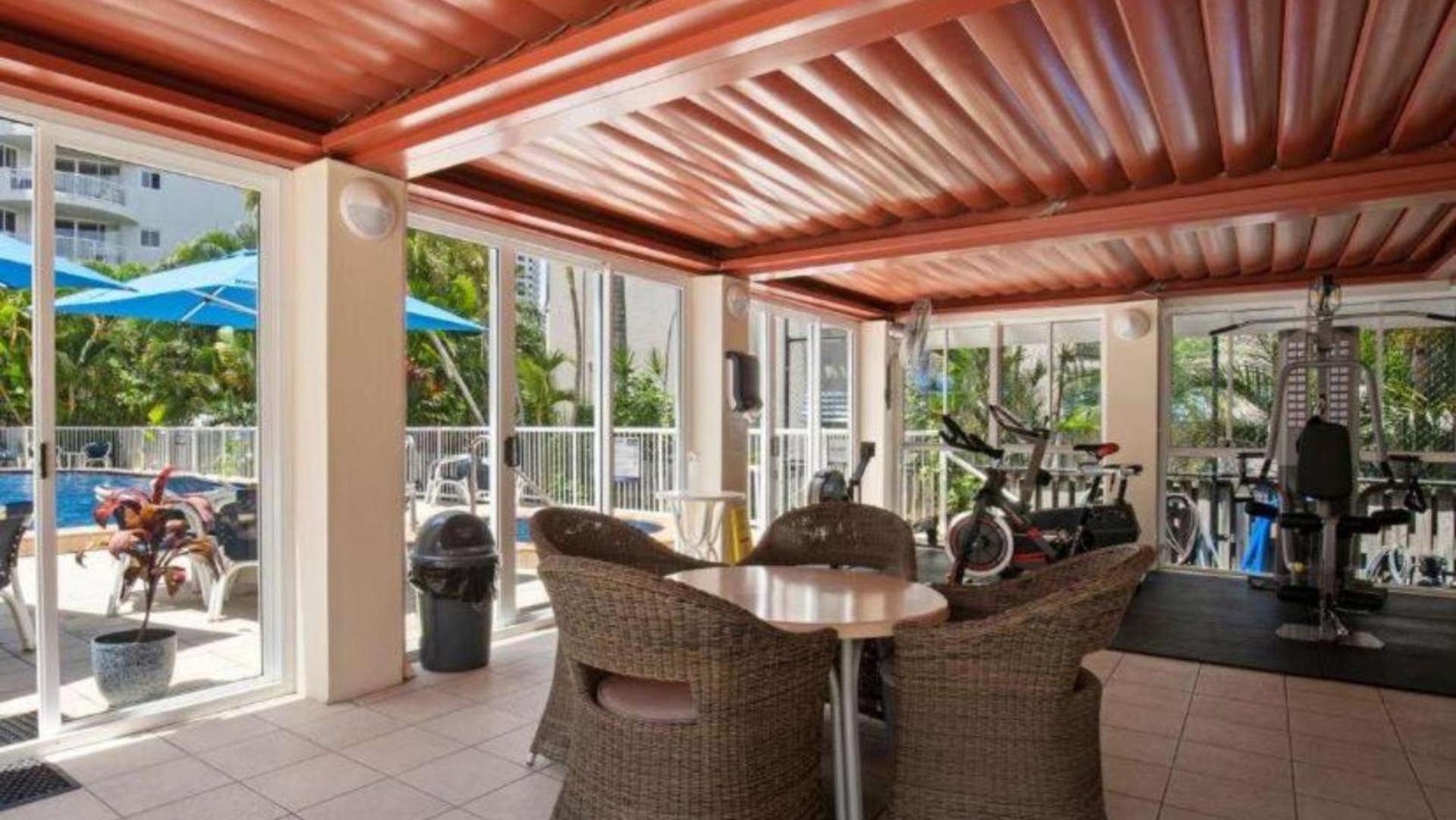 Surf Parade Resort Гоулд Коуст Екстериор снимка